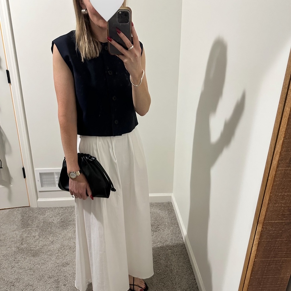 Zara Women's Dark Blue Buttoned Vest - Picture 8 of 10